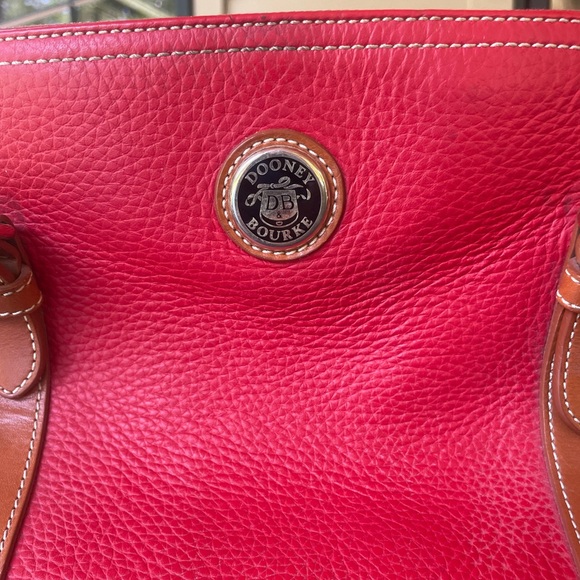 Dooney & Boruke Red Leather Handbag and matching Coin Purse - Picture 3 of 14